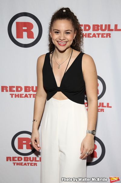 Lily Santiago Photo