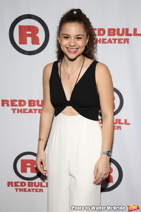 Lily Santiago Photo