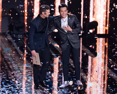 RYAN SEACREST, LAINE HARDY Photo
