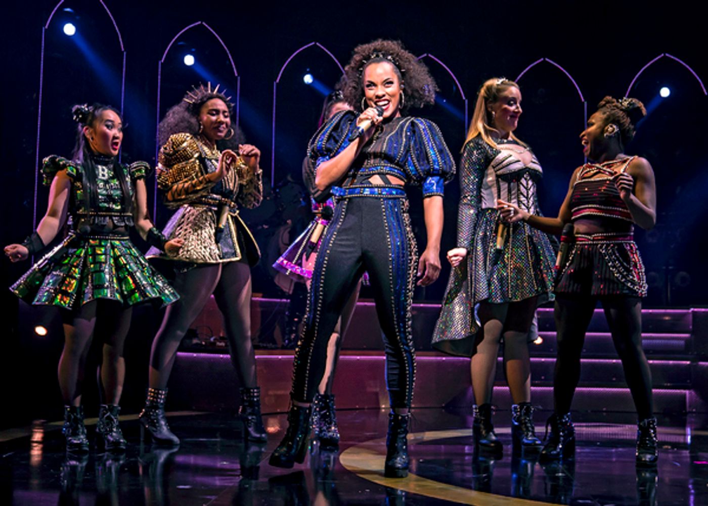 Photo Flash: Get A First Look At SIX the Musical in Chicago  Image