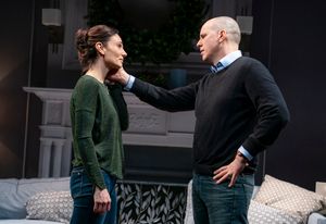 Kelly AuCoin and Annie Parisse Photo