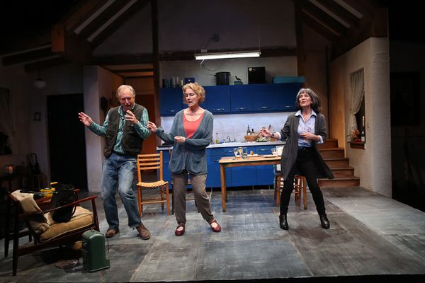 Richard Howard, Jeanne Paulsen and Naomi Jacobson Photo