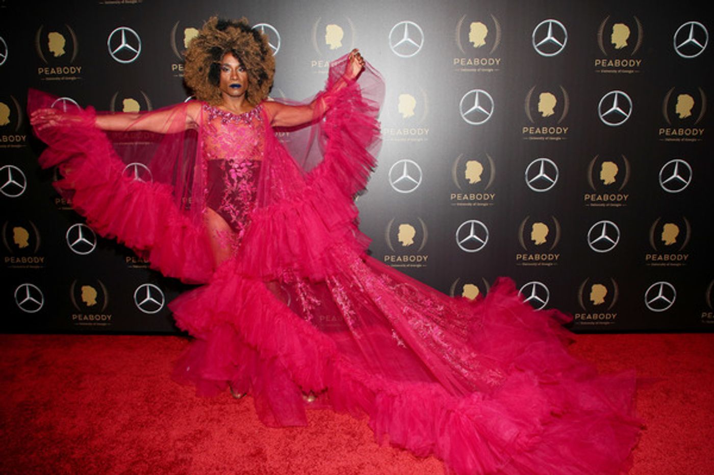 Photo Flash: Rita Moreno Receives 2019 Peabody Award  Image