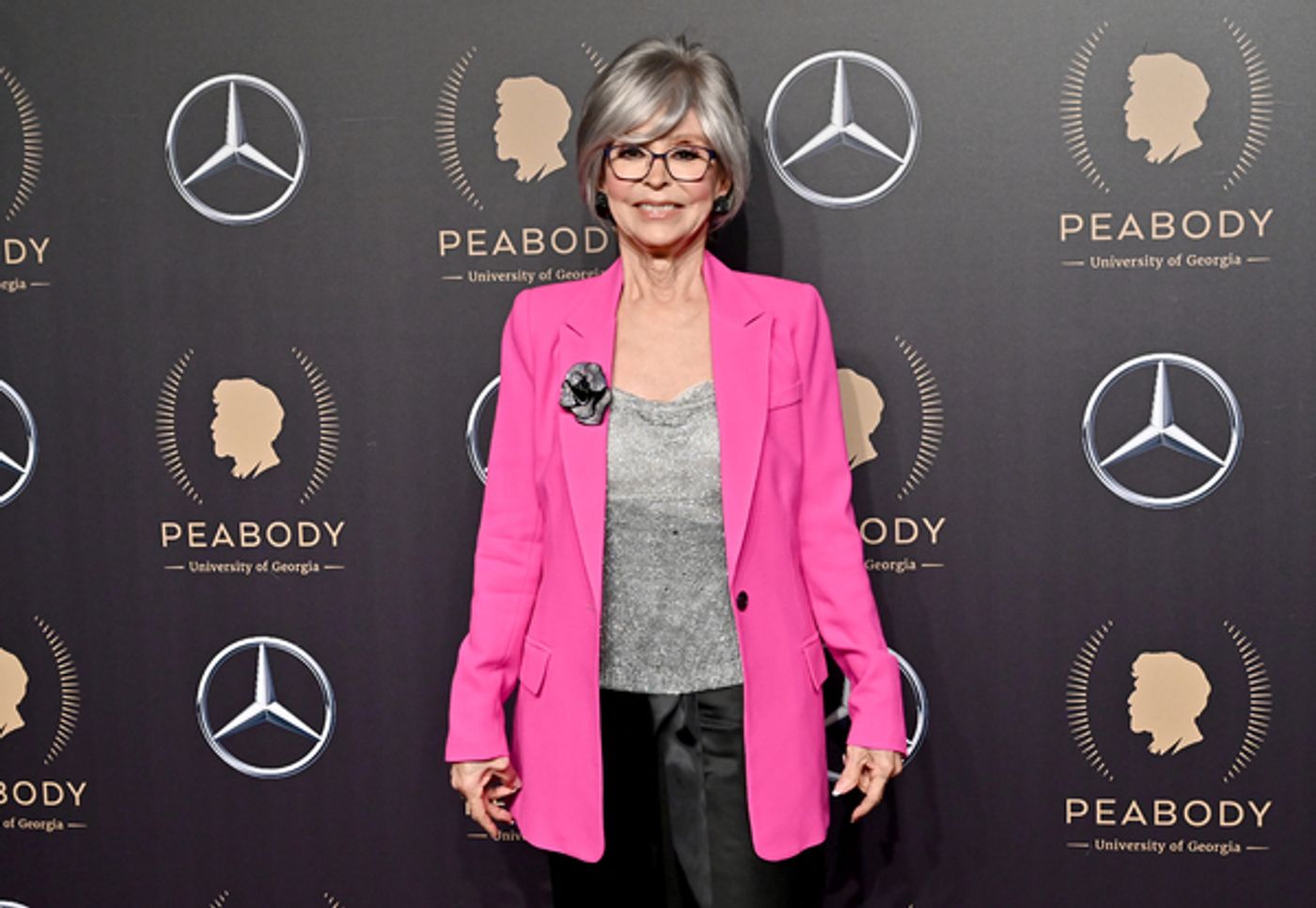 Photo Flash: Rita Moreno Receives 2019 Peabody Award  Image