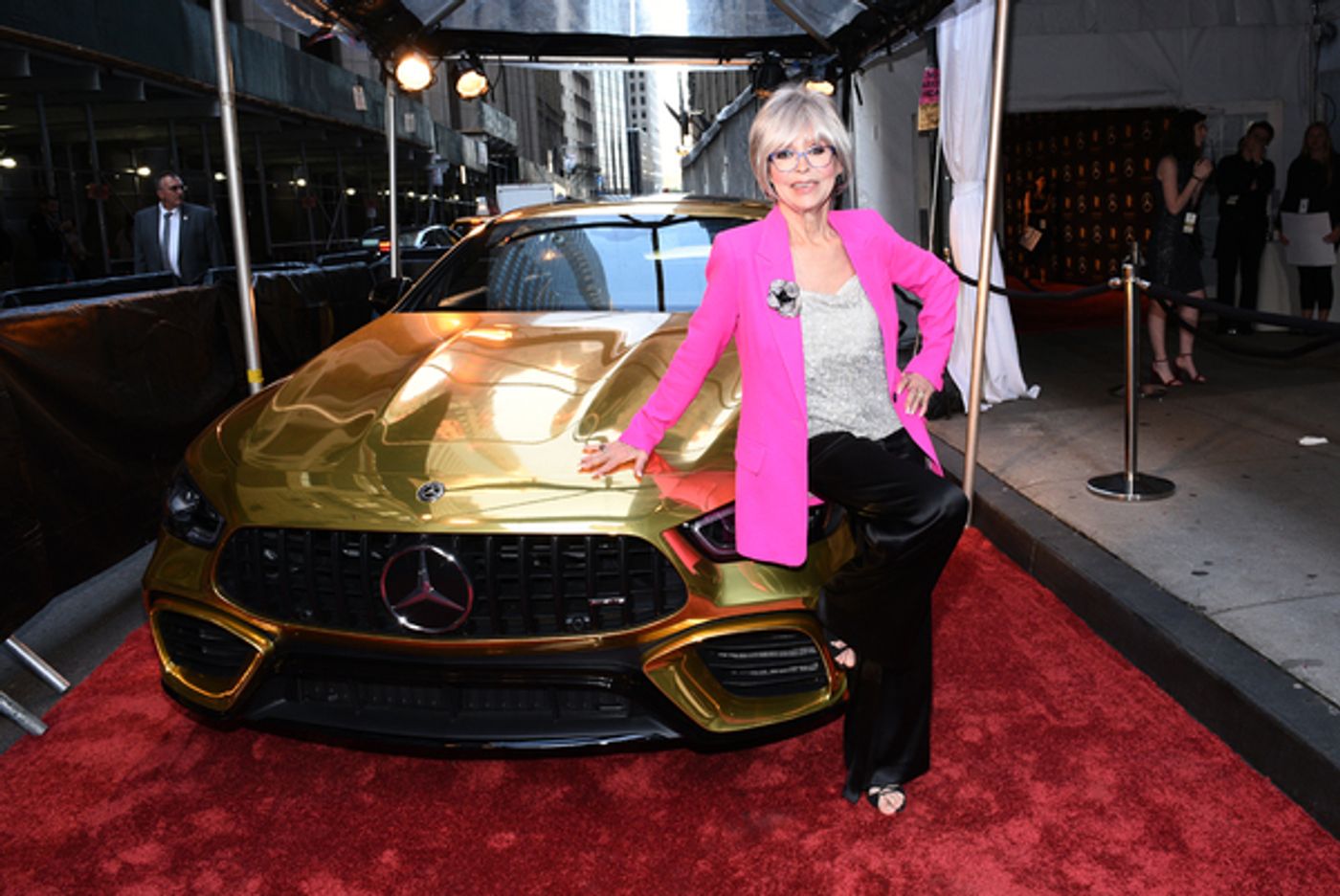 Photo Flash: Rita Moreno Receives 2019 Peabody Award  Image