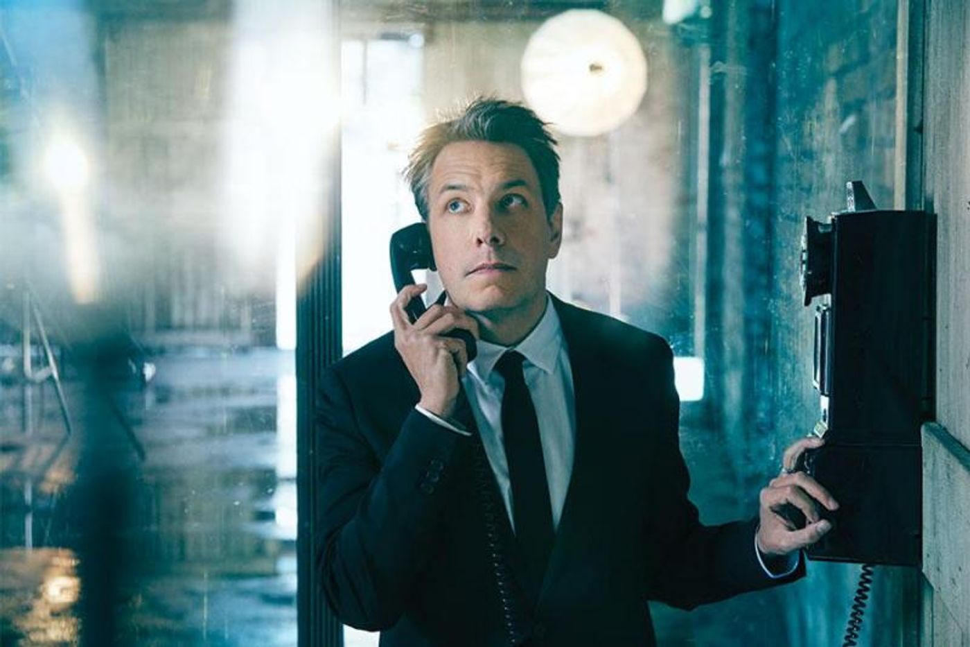 Interview: John Ross Bowie Discusses Punk's Most Influential Band in His Play, FOUR CHORDS AND A GUN  Image