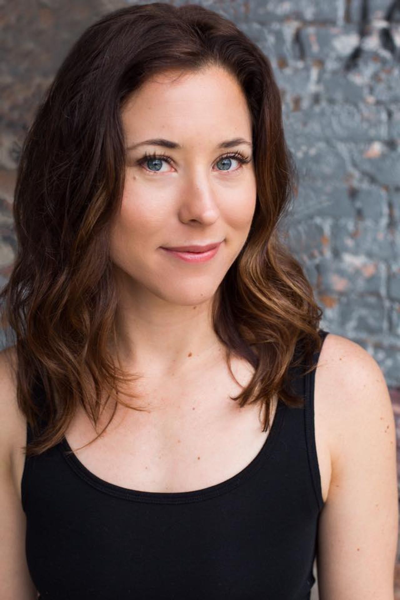 Female Forward Dracula Takes Shape At Theatre Three  Image