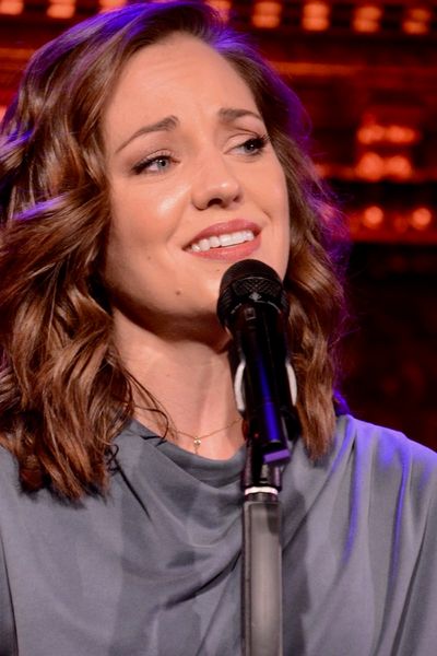 Laura Osnes Photo