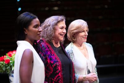  Lindsey Brittain Collins, Kathleen Turner and Nina Totenberg  Photo