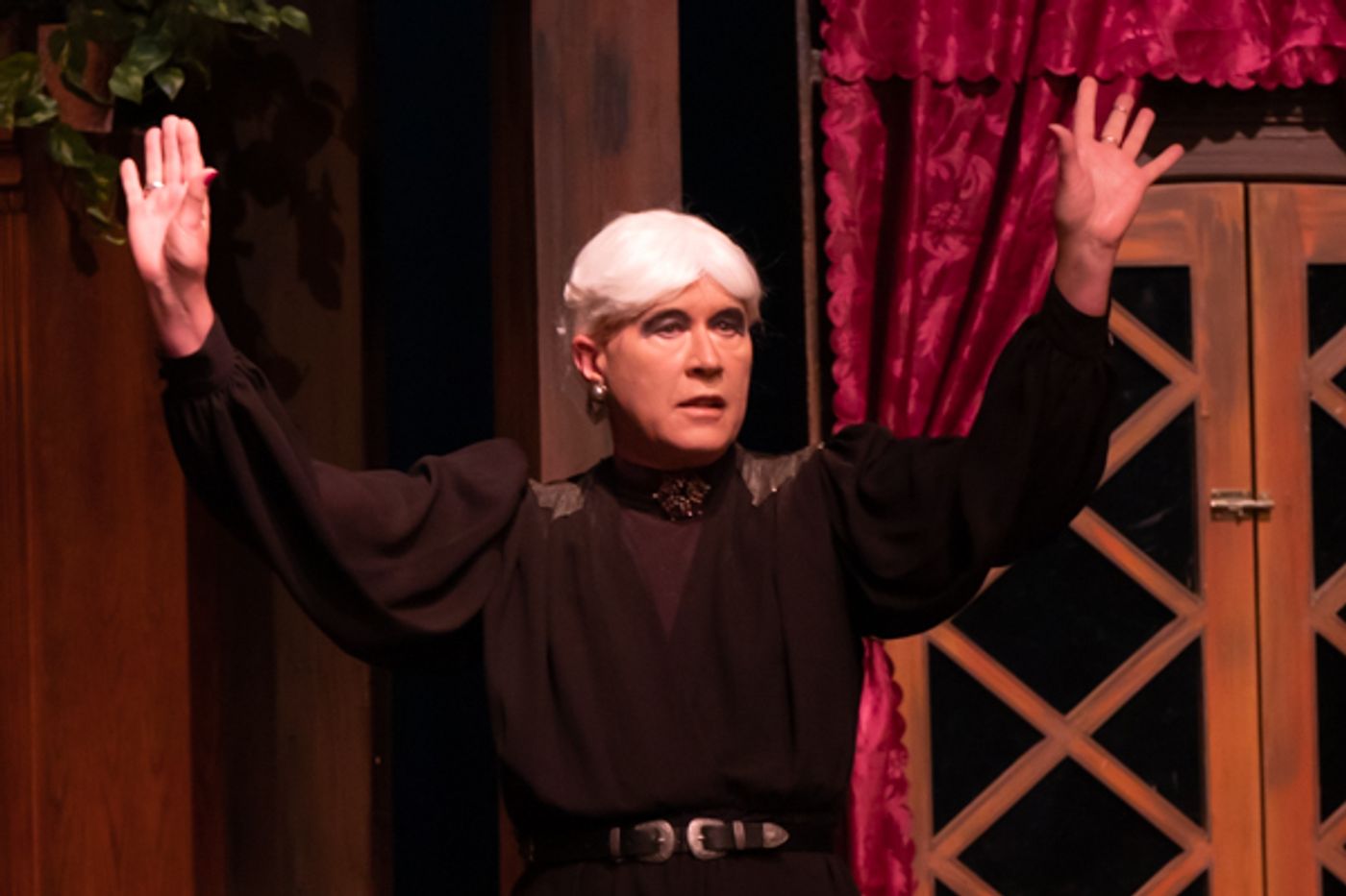 Photo Coverage: First look at Evolution Theatre Company's THE VULTURES  Image