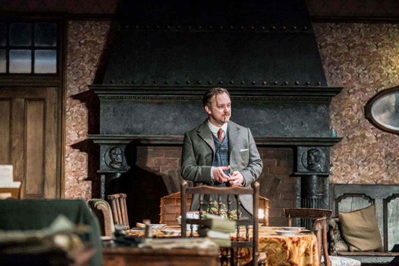 Photo Flash: First Look at RUTHERFORD AND SON  Image