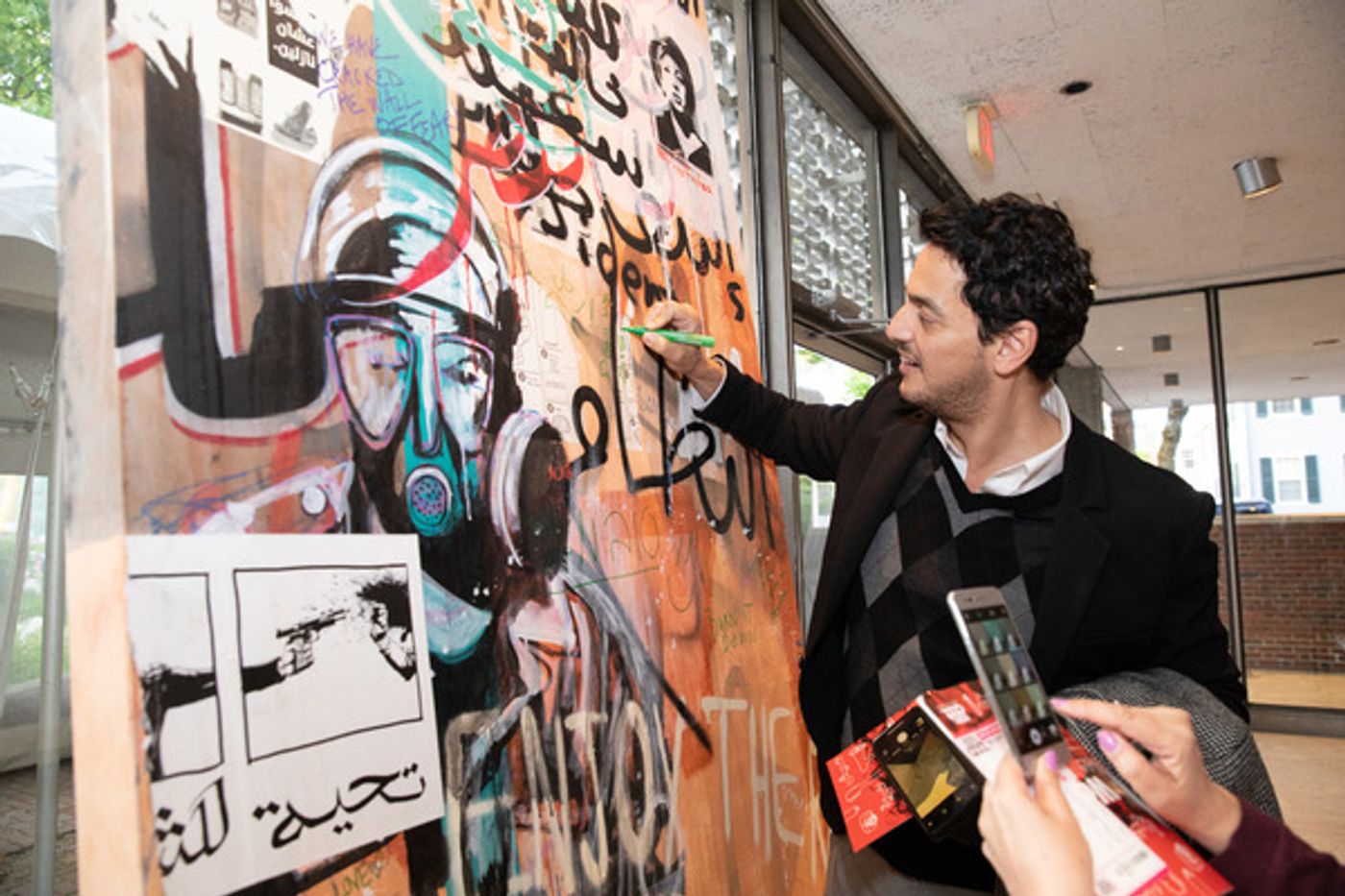 Photo Flash: American Repertory Theatre's WE LIVE IN CAIRO Celebrates Opening Night Photo Flash: American Repertory Theatre's WE LIVE IN CAIRO Celebrates Opening Night Image