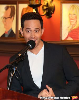 Santino Fontana  Photo