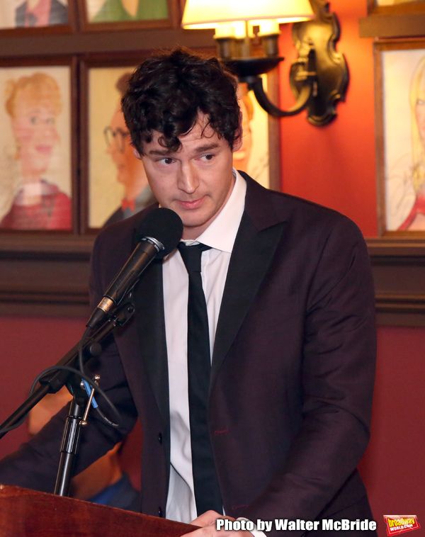 Benjamin Walker  Photo