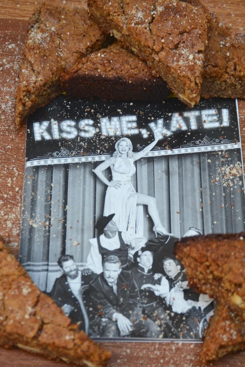 Backstage Bite with Katie Lynch: Stephanie Styles Brushes Up Her Baking with Almond Bars!  Image