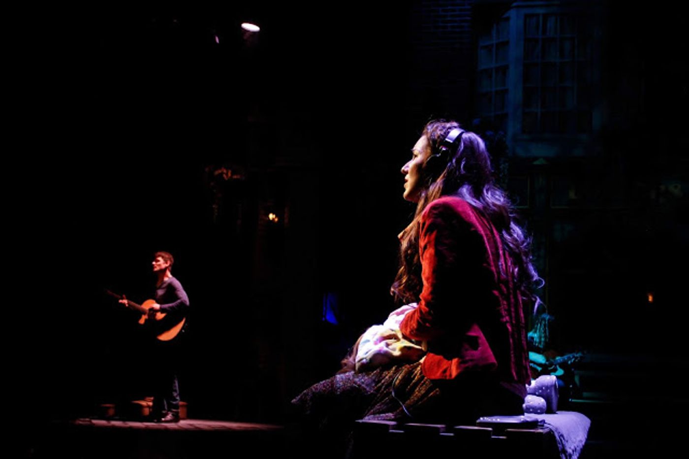 Review: ONCE Showcases First-Rate Artistry at The Phoenix Theatre Company  Image