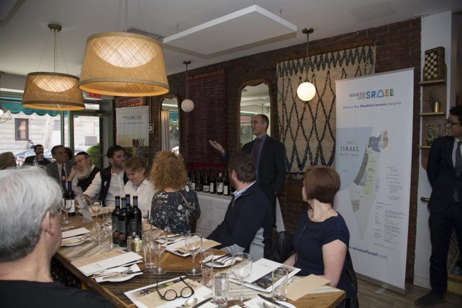 Photo Coverage: WINES OF ISRAEL – Look East to Where the Mediterranean Begins Image