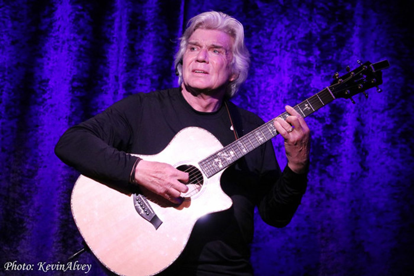 Photo Flash: Birdland Theater Hosts John Davidson  Image