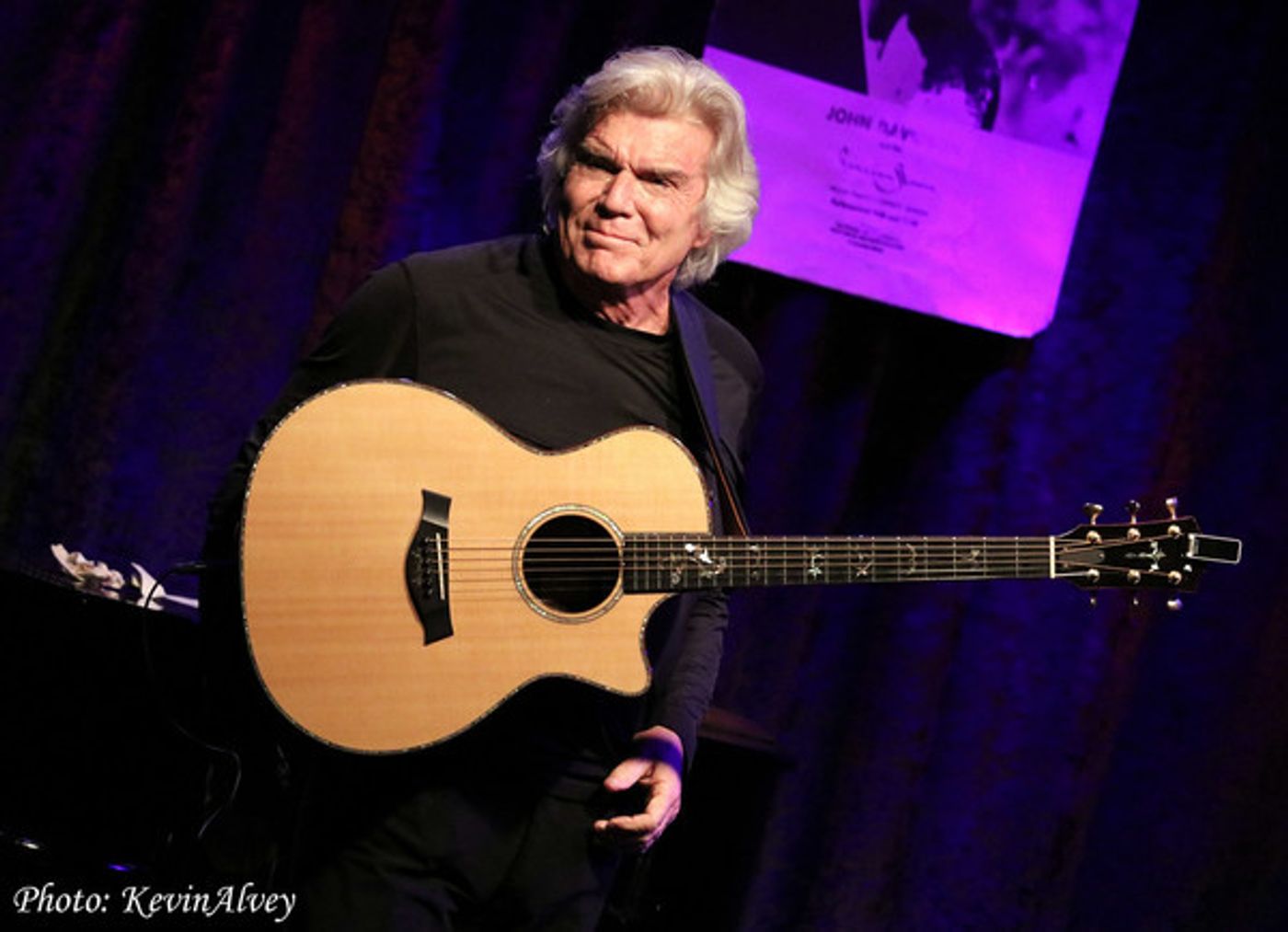 Photo Flash: Birdland Theater Hosts John Davidson  Image