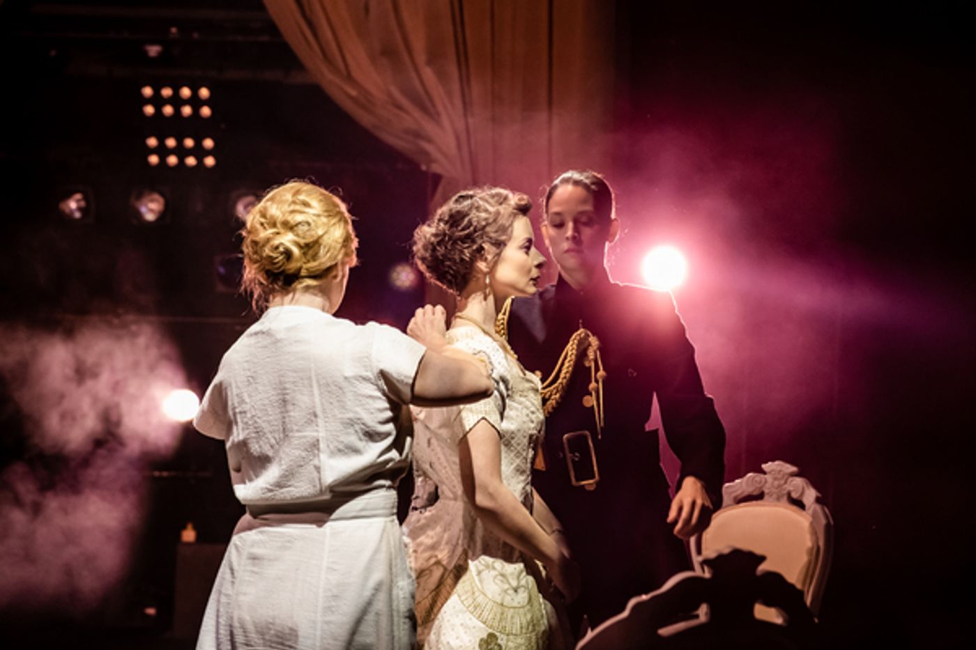 Photo Flash: Nuffield Southampton Theatres Presents The UK Regional Premiere of THE AUDIENCE  Image