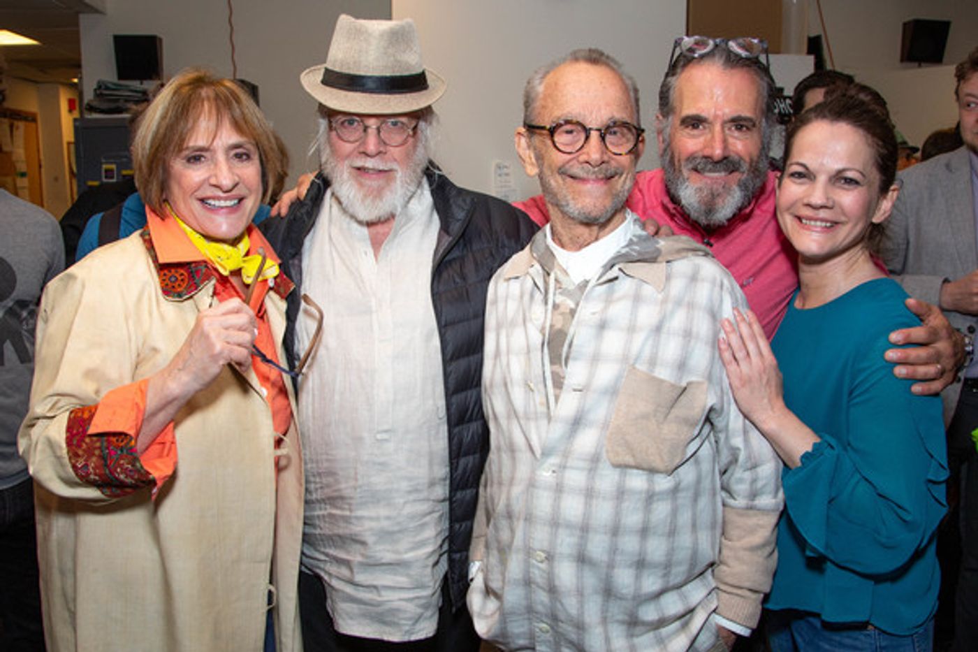Photo Flash: Patti LuPone, Marc Shaiman, and Scott Wittman Visit FIDDLER ON THE ROOF IN YIDDISH  Image