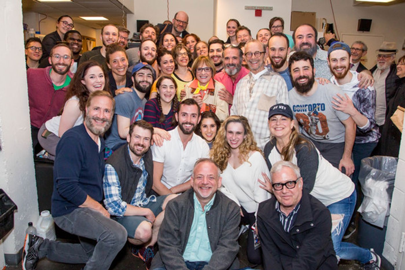 Photo Flash: Patti LuPone, Marc Shaiman, and Scott Wittman Visit FIDDLER ON THE ROOF IN YIDDISH  Image