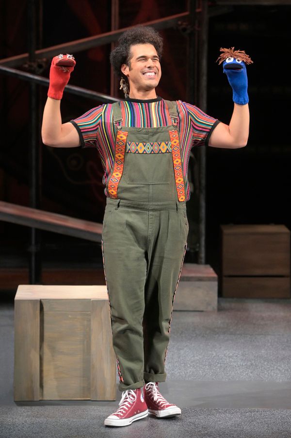JoÃ©l PÃ©rez (Pepe) in the world premiere of Kiss My Aztec! at Berkeley Rep, dire Photo