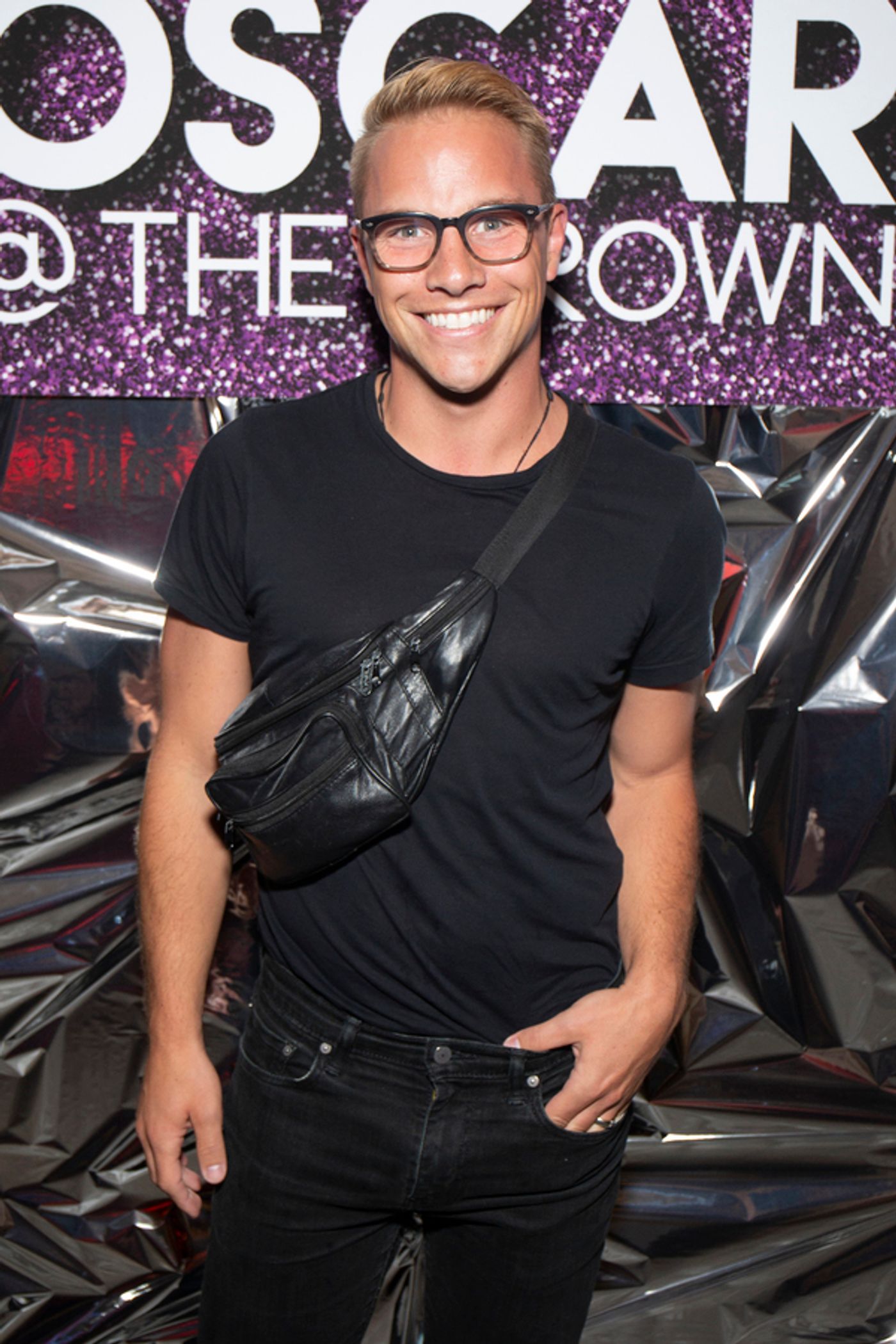 Photo Flash: OSCAR AT THE CROWN Celebrates Opening Night  Image