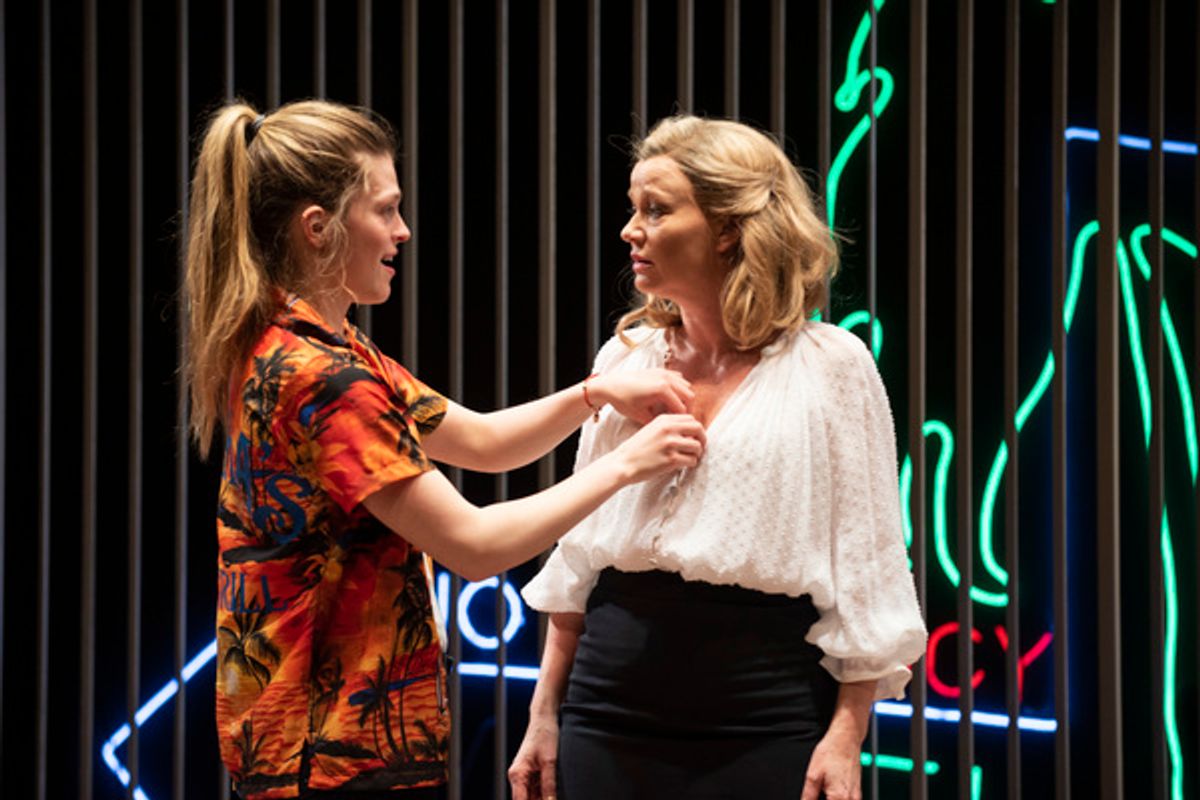 Molly Griggs and Samantha Mathis  at 