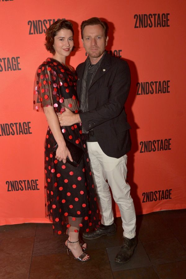 Mary Elizabeth Winstead and Ewan McGregor Photo