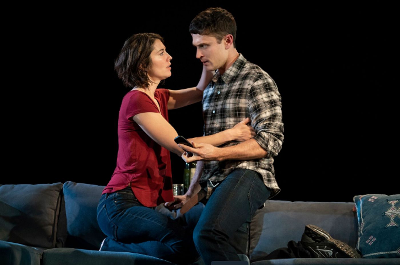 Review: Mary Elizabeth Winstead and Colin Woodell in Christopher Shinn's DYING CITY  Image