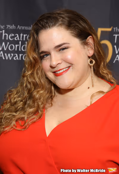 Bonnie Milligan Photo