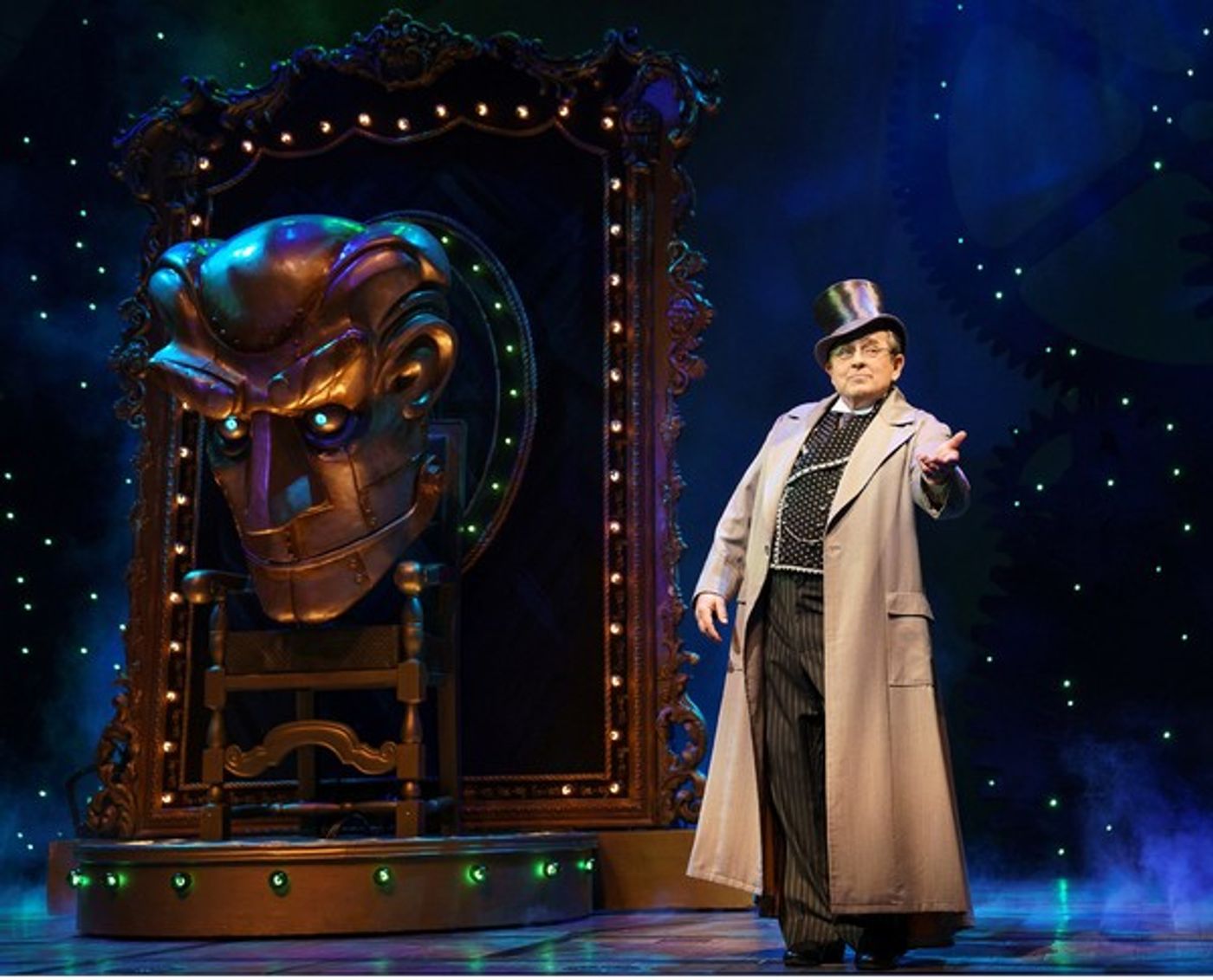 Photo Flash: Hannah Corneau, Ginna Claire Mason And More Fly Into WICKED On Broadway  Image