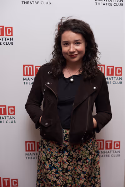 Sarah Steele Photo