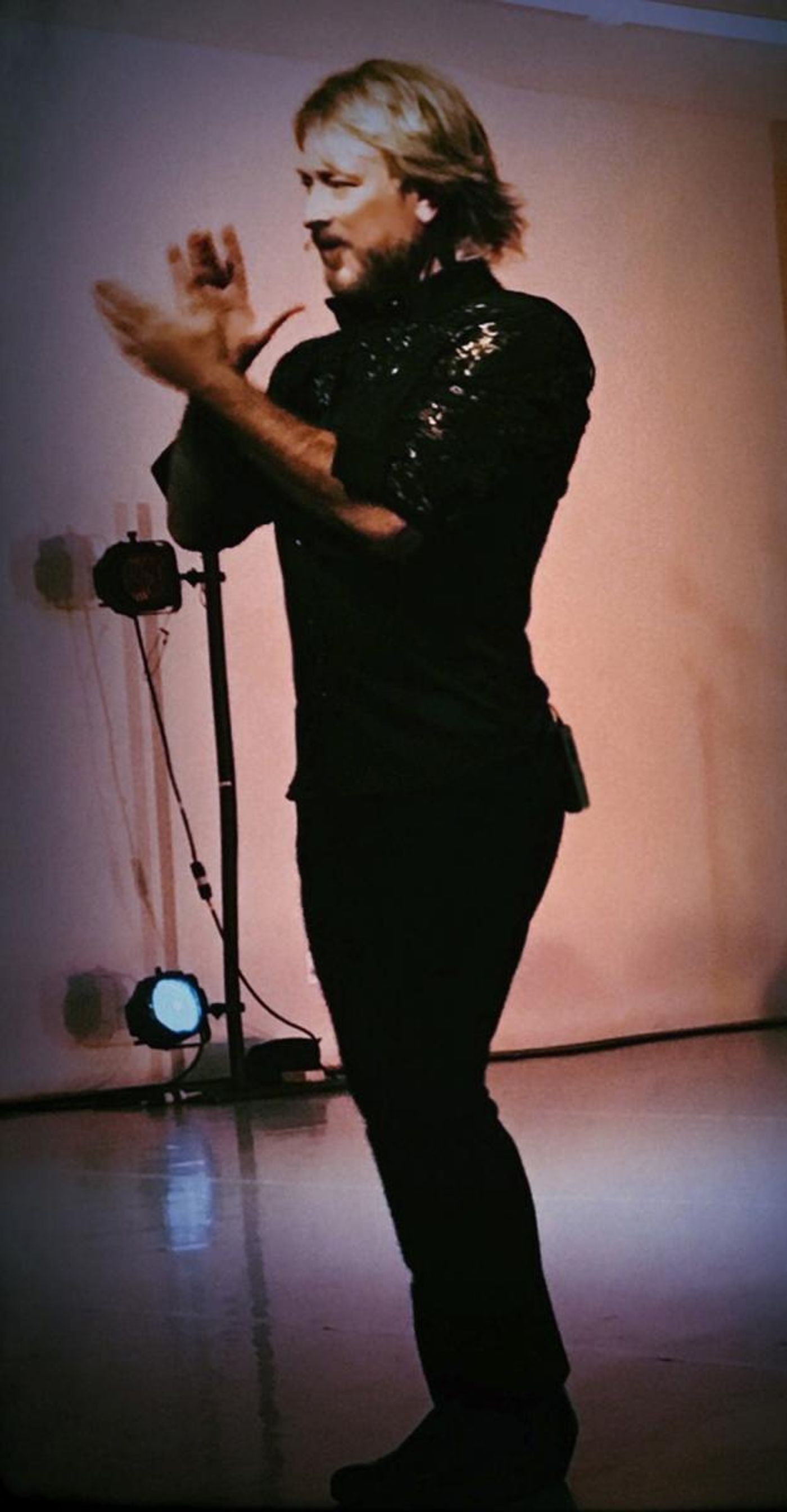 Review: FOREVER FABULOUS FLAMENCO at The Fountain Theatre Review: FOREVER FABULOUS FLAMENCO at The Fountain Theatre Image