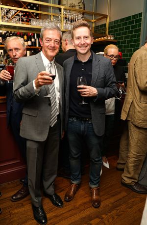 Malcolm James (Arthur Kipps), Matt Connor (The Actor) Photo