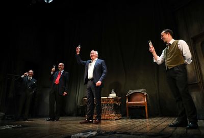 Stuart Fox (Arthur Kipps), Robin Herford (Director), Peter Wilson (Producer), Matthew Photo