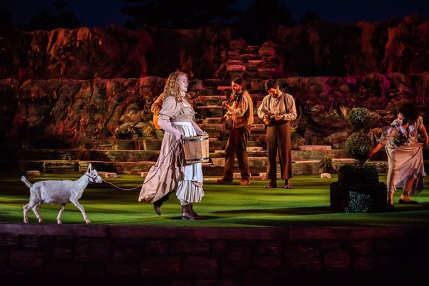 Photo Flash: LOVE'S LABORS LOST at Shakespeare Festival St. Louis  Image