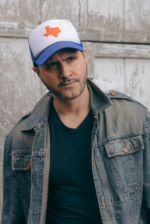 Photo by Chris Loupos     Matt de Rogatis  in a scene from Lone Star at the 13th Stre Photo