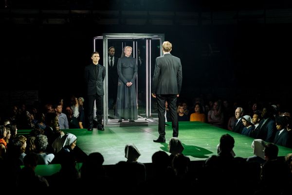 David Moorst, Gwendoline Christie, Oliver Chris Photo