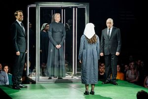 Oliver Chris, Gwendoline Christie, Isis Hainsworth, Kevin McMonagle Photo