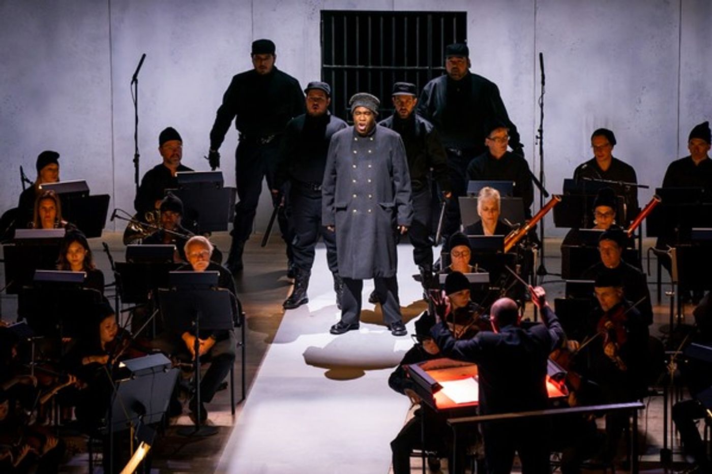 Photo Flash: New York Philharmonic Presents The World Premiere of PRISONER OF THE STATE  Image