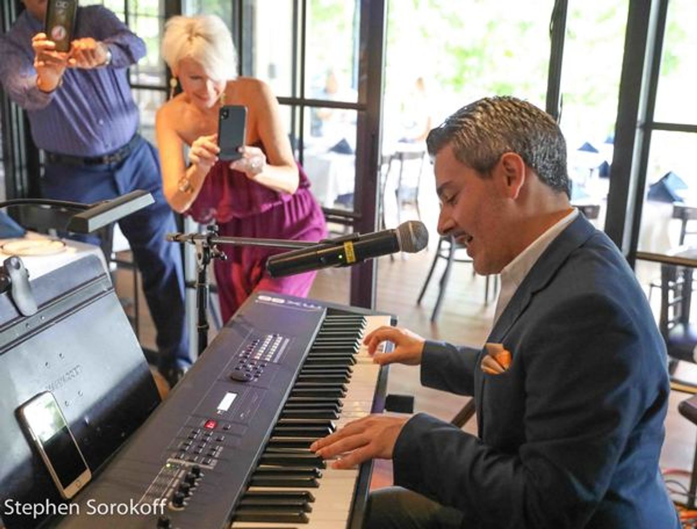 Photo Coverage: Eric Yves Garcia Plays the Pelican Cafe  Image