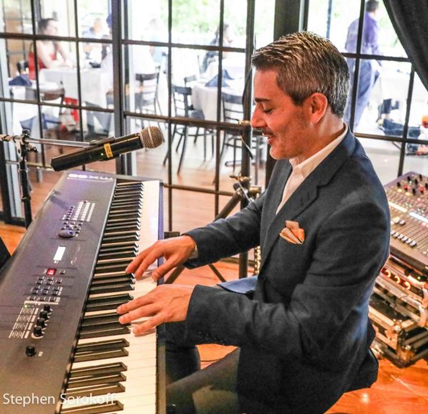 Photo Coverage: Eric Yves Garcia Plays the Pelican Cafe  Image