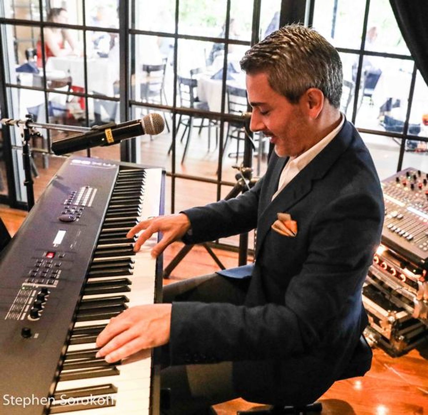 Photo Coverage: Eric Yves Garcia Plays the Pelican Cafe  Image