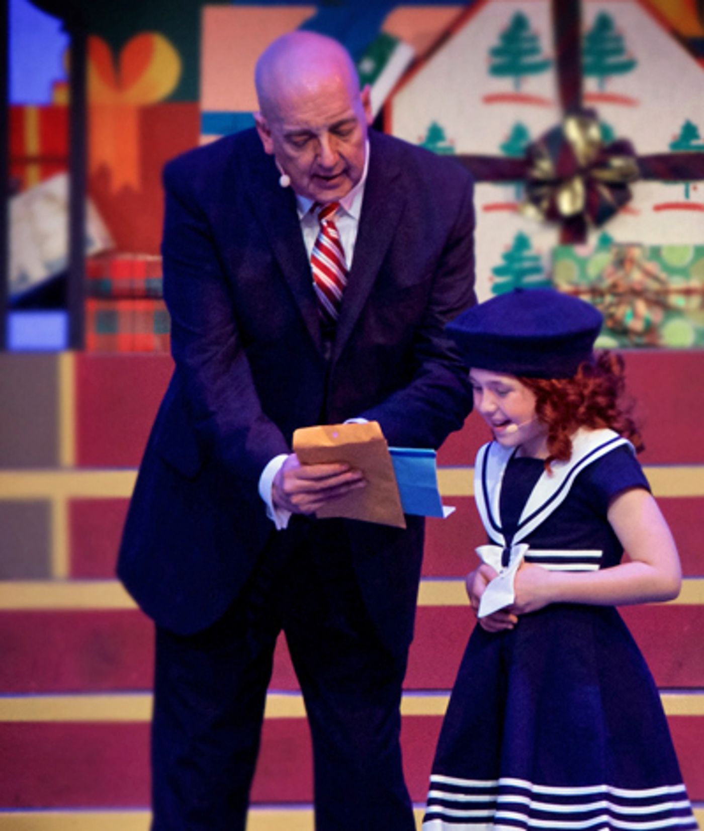 Review: ANNIE at Theatre In The Park  Image