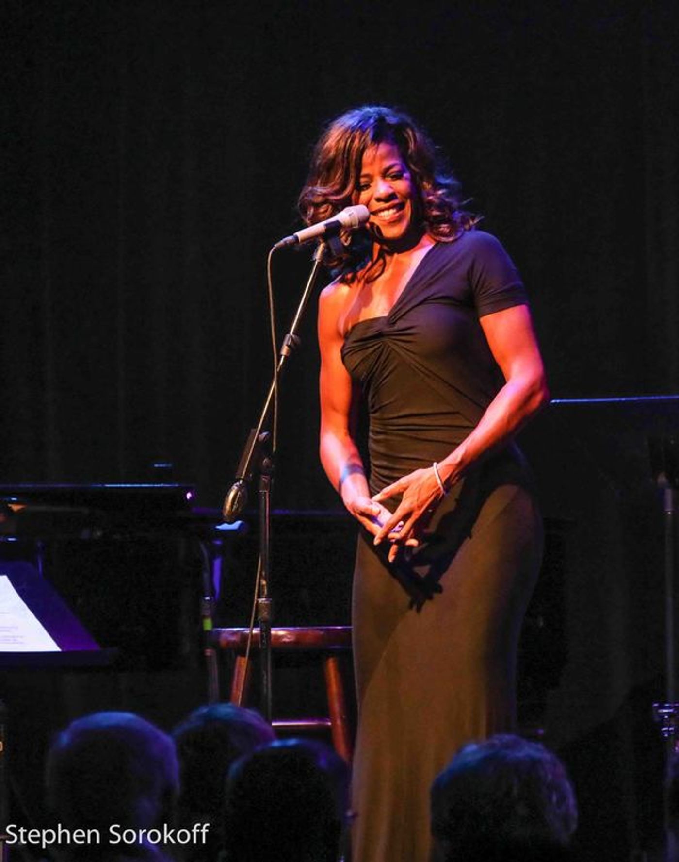 Photo Coverage: Nicole Henry Plays the Arts Garage  Image