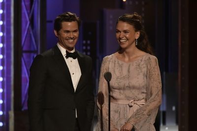 Andrew Rannells and Sutton Foster Photo