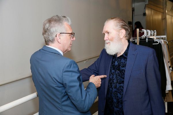 Michael Ritchie and Harry Groener  Photo