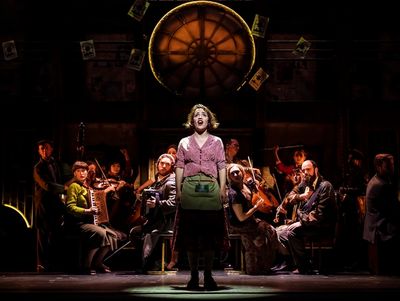 Audrey Brisson and cast Photo